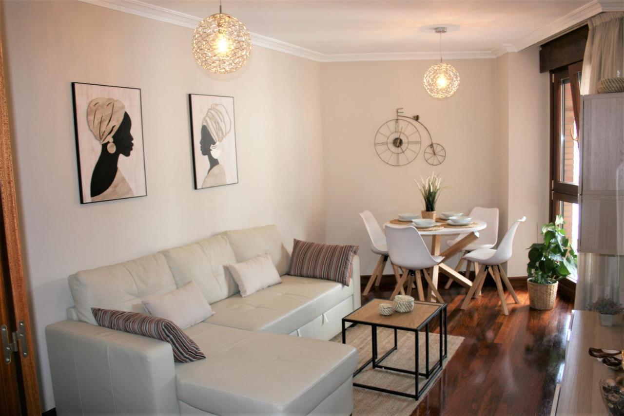 El Fuste Apartment โอเบียโด ภายนอก รูปภาพ